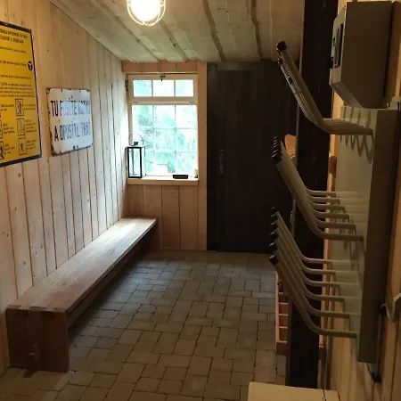 Pri Vleku. * Donovaly